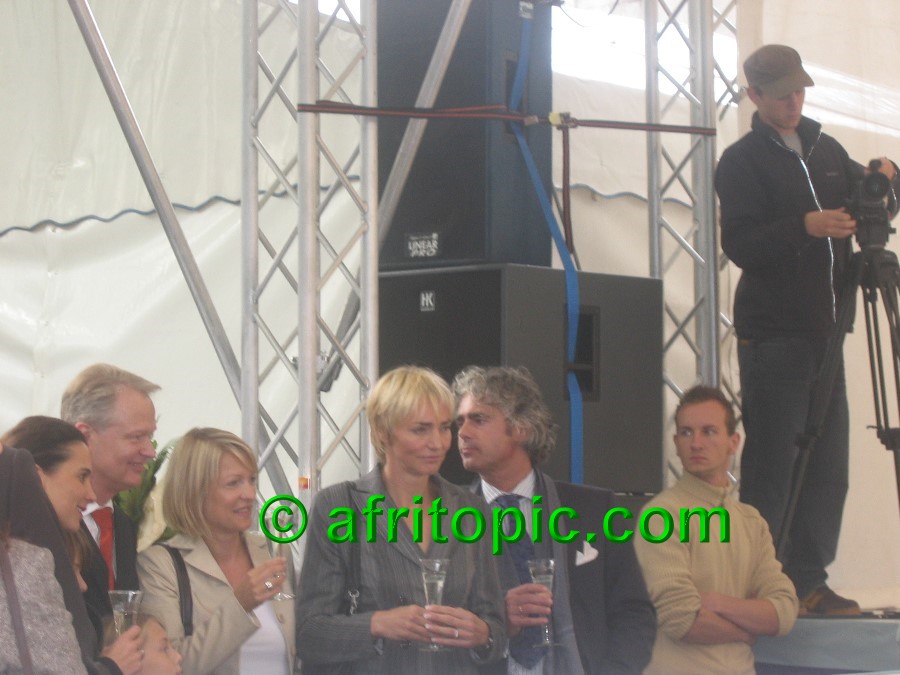 ../Images/Krefeld-Strssenmodenschau-2005 143.jpg